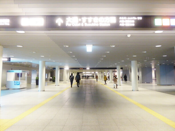 地下鉄南北線のさっぽろ駅と大通駅を結ぶ札幌駅前通地下歩行空間