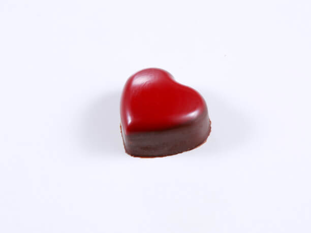 赤いハートのチョコレート